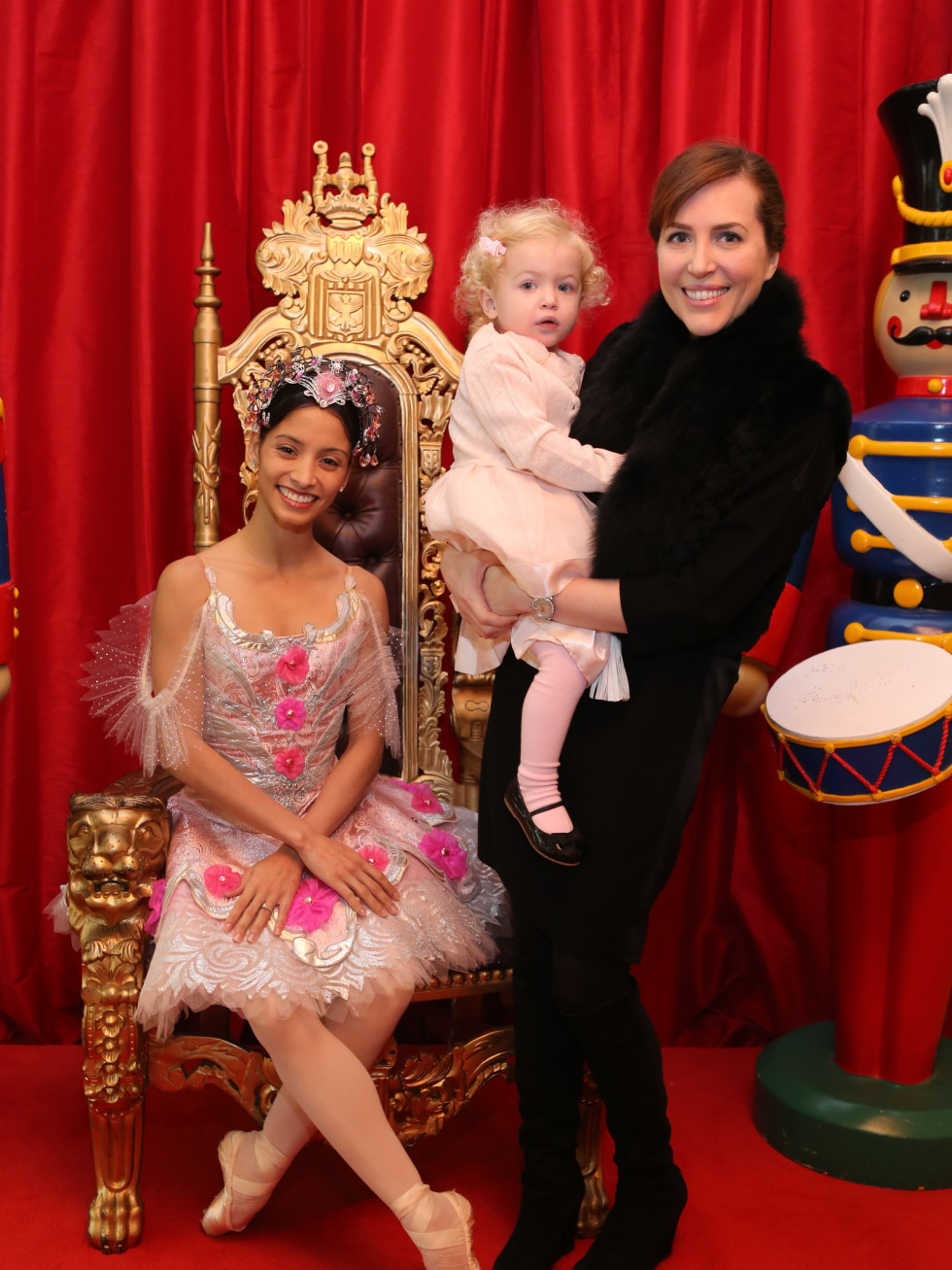 News, Houston Ballet Kingdom of Sweets , Dec. 2015, Mary Patton, Violet Patton