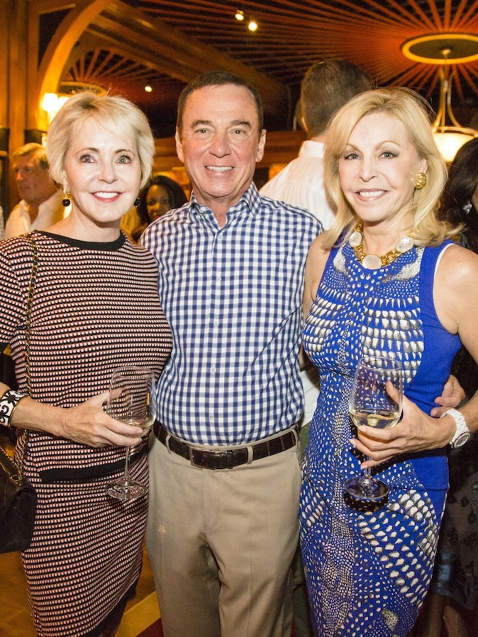 News, Shelby, Beth Muecke b'day, Oct. 2015 Karen Mayell, Mike Mayell, Susanne Dawley