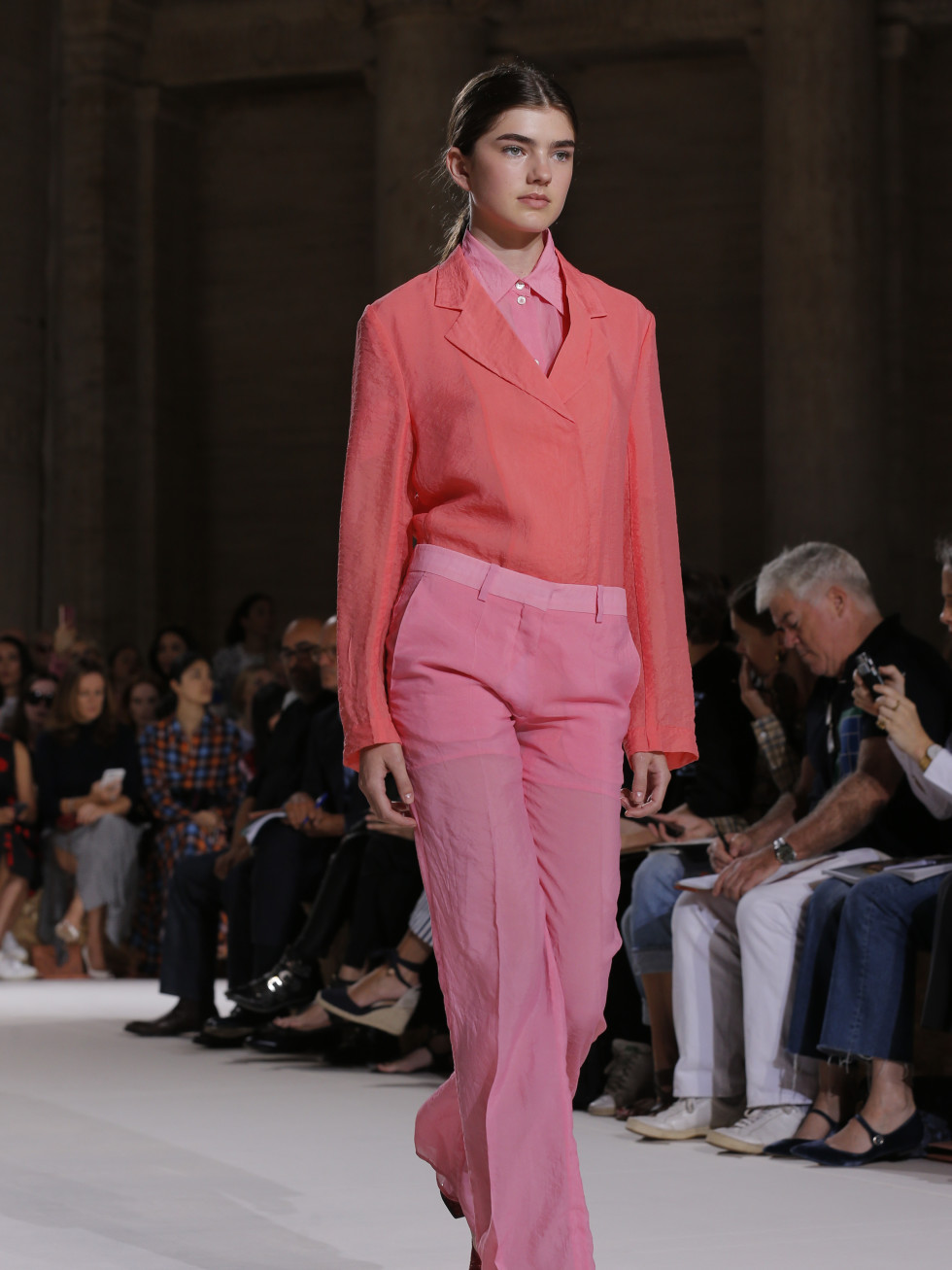 Victoria Beckham look 21 spring 2018