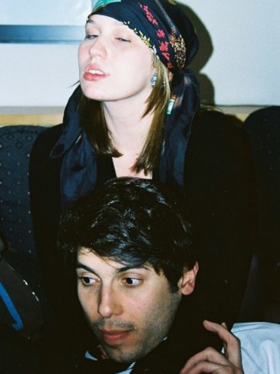 News_Steven_couch_surfer