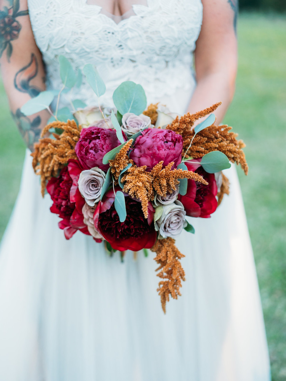 Alysa Thornely Matthew Reininger wedding