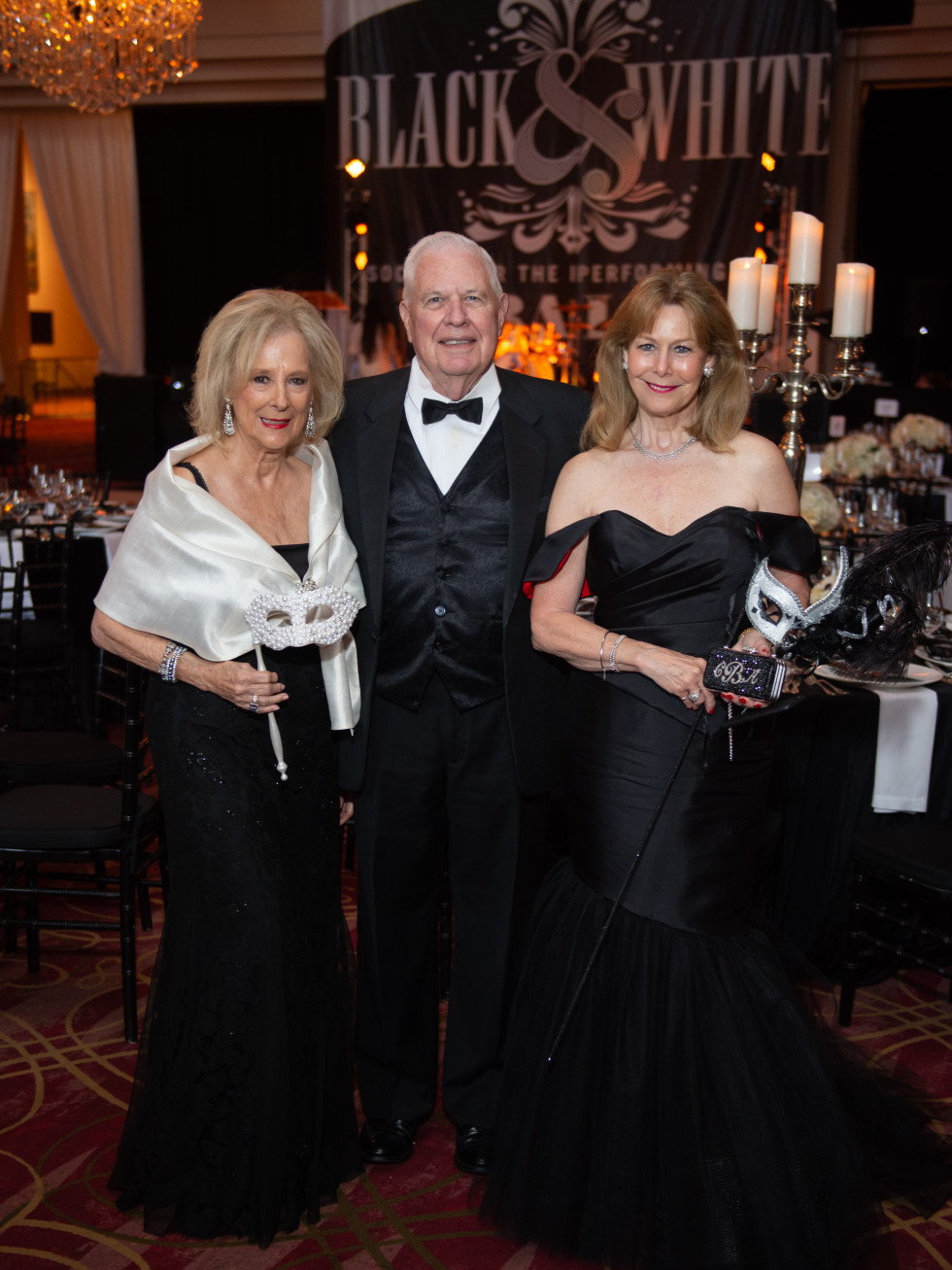 Society for Performing Arts Black and White Ball 2019