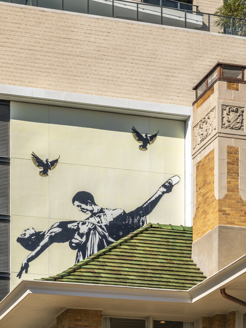 La Colombe d'Or 2021 residence tower mural
