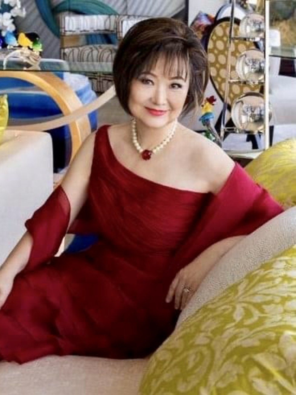 St. Jude Gold Soiree Theresa Chang