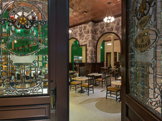 1886 Cafe and Bakery