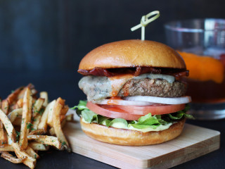 Hopdoddy Buffalo Bill burger