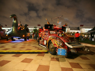 News_Art Car Parade 2012_Sneak Peek