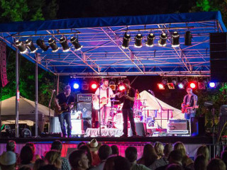 Beer by the Bay music festival at Horseshoe Bay Festival