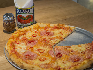 PS 35 pizza