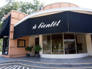 a bientot exterior 2017