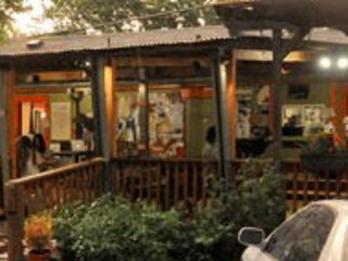 Austin photo: Places_Drink_Flipnotics_Patio