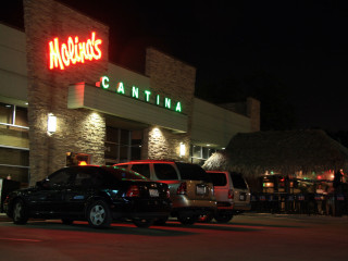 Places-Drinks-Molinas Cantina-exterior-night-1