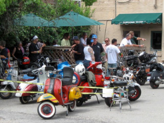 Places_Drinks_Darkhorse Tavern_bar_tavern