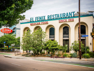 El Fenix Mexican Restaurant