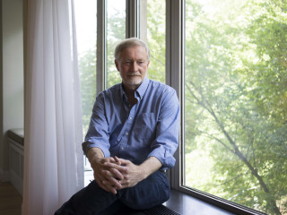 Erik Larson