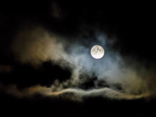 Bodhisattva Full Moon Ceremony