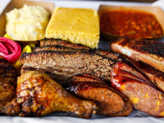 Smoke-A-Holics BBQ
