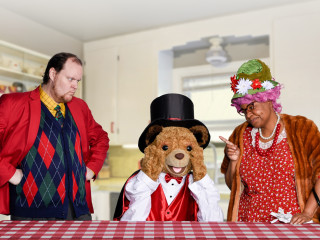 Paddington Saves Christmas