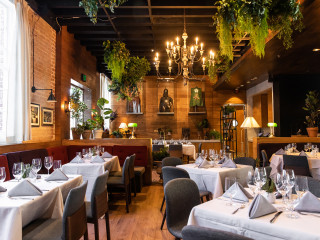 Saint Ann Restaurant & Bar