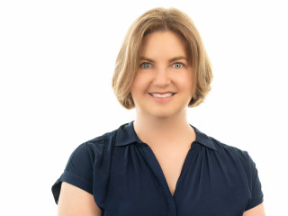Dr. Cindy Marshall