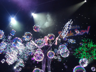 Gazillion Bubble Show