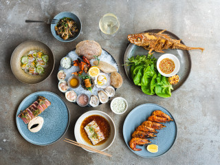 Golfstrommen dinner spread