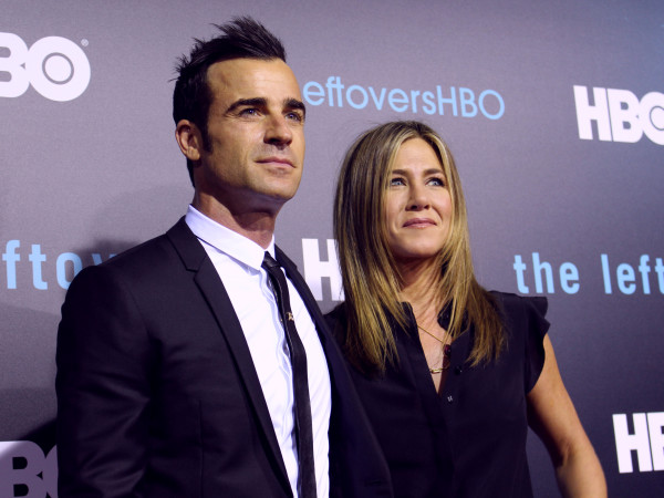The Leftovers HBO Season 2 red carpet premiere Justin Theroux Jennifer Aniston October 2015