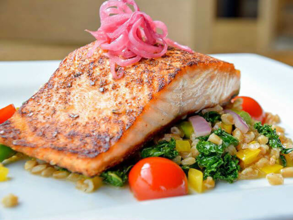 Salmon, Fixture