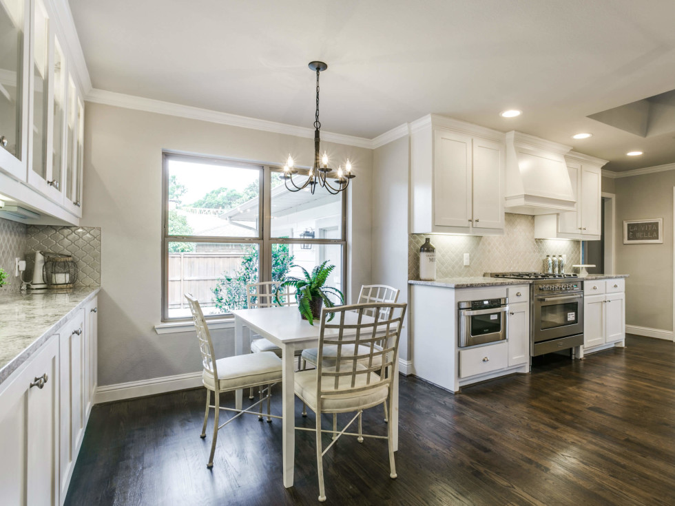 3930 Northaven