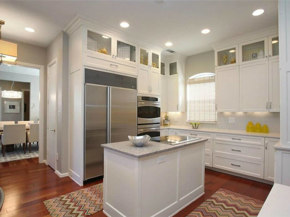 1608 Dowling Dr.
