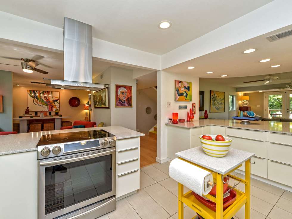 Austin home house 5932 Highland Hills Dr 78731 kitchen