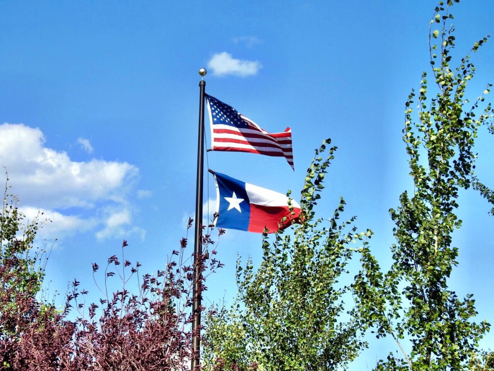 Texas Flag flies high in Park City