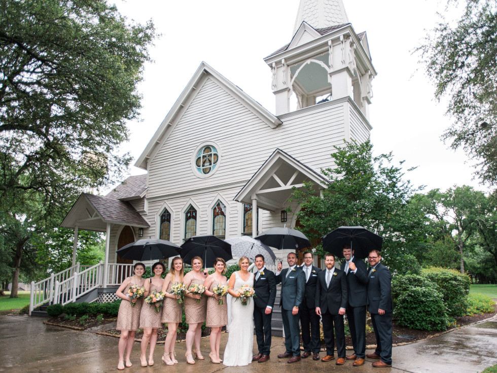 Details of Baines + Mikela's Salado Wedding