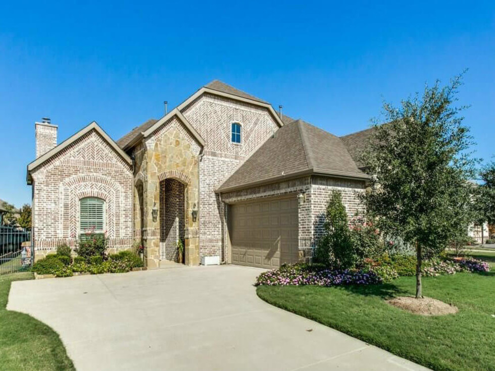 This is how much house you can buy in Fort Worth for 300,000