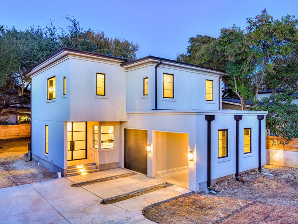 3612 Enfield - Front