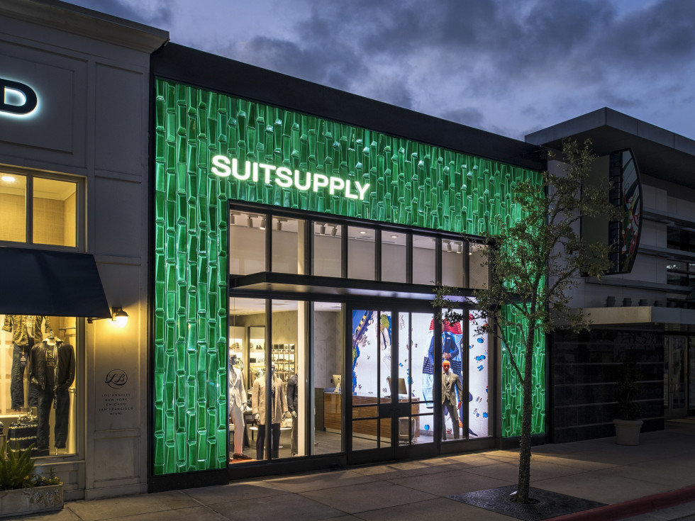 Suitsupply Woodlands store