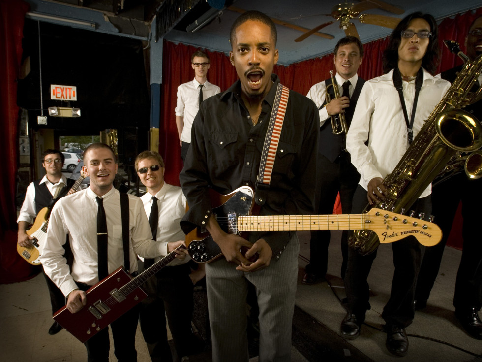 Black Joe Lewis & The Honeybears