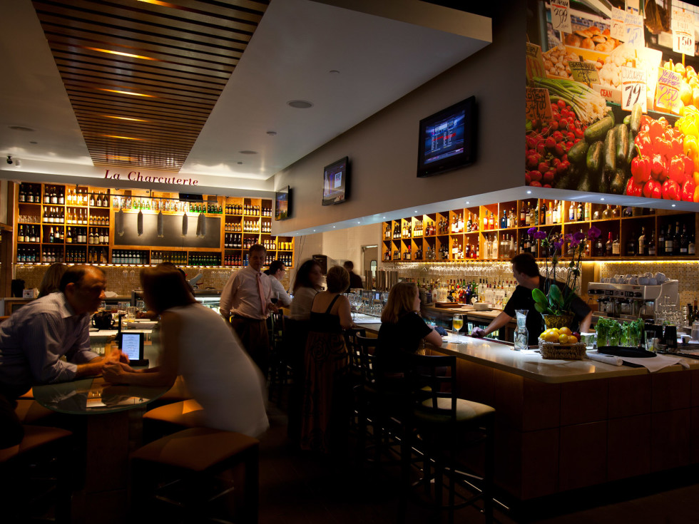 Sorrel Urban Bistro, bar
