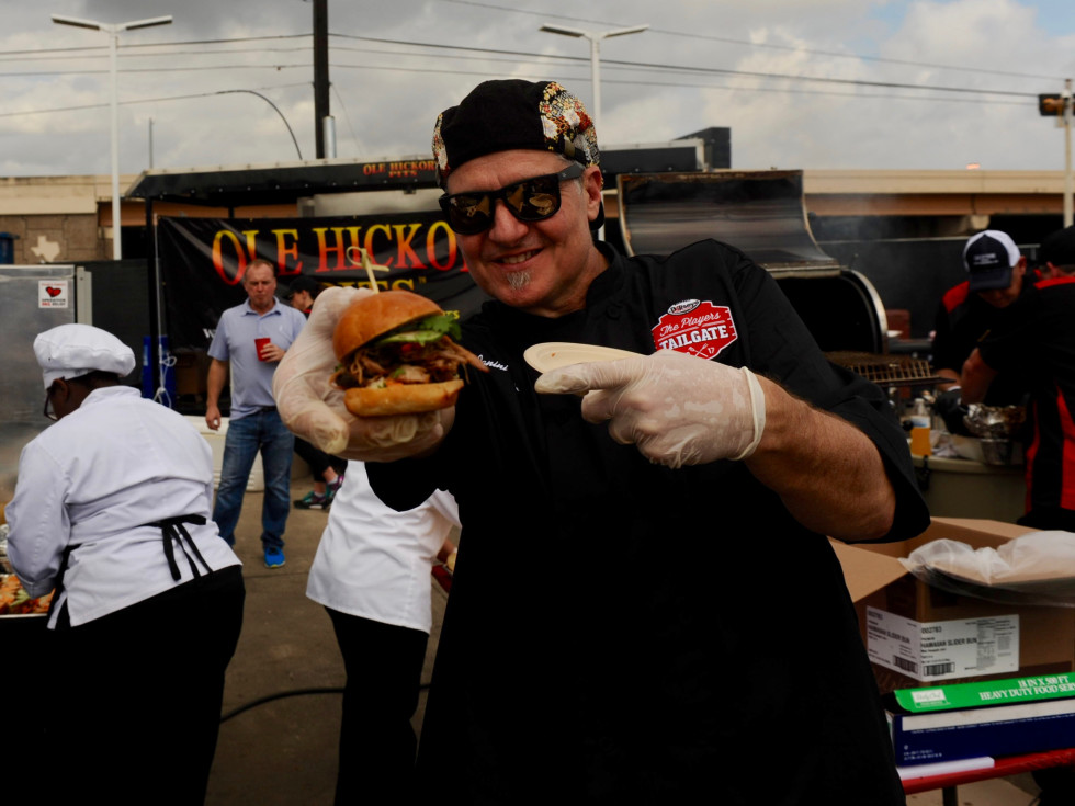 Players Tailgate Pete Blohme