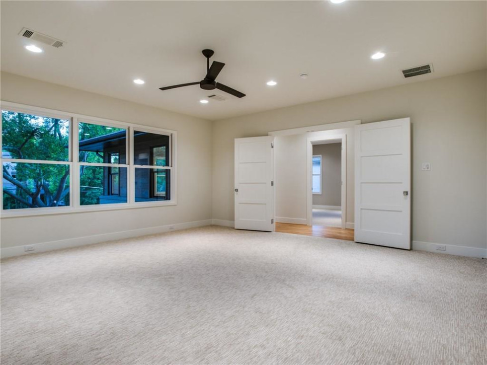 Slideshow Newly constructed Dallas home looks straight out of a design