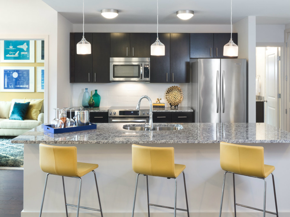 SkyHouse River Oaks kitchen