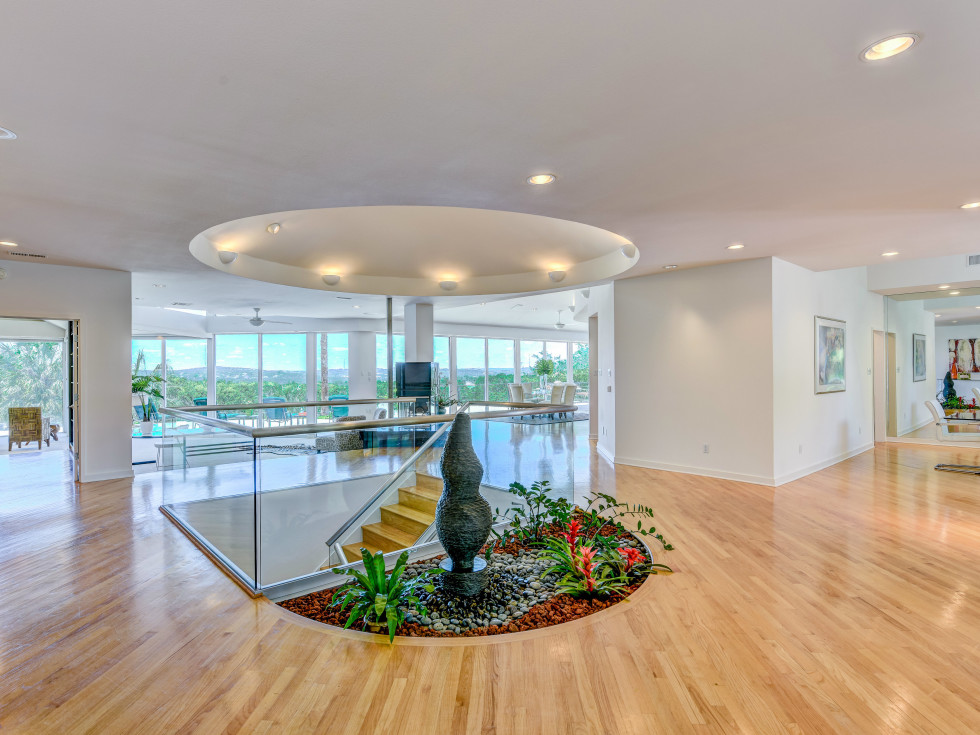 Austin contemporary with architecture cred houses city's best backyard