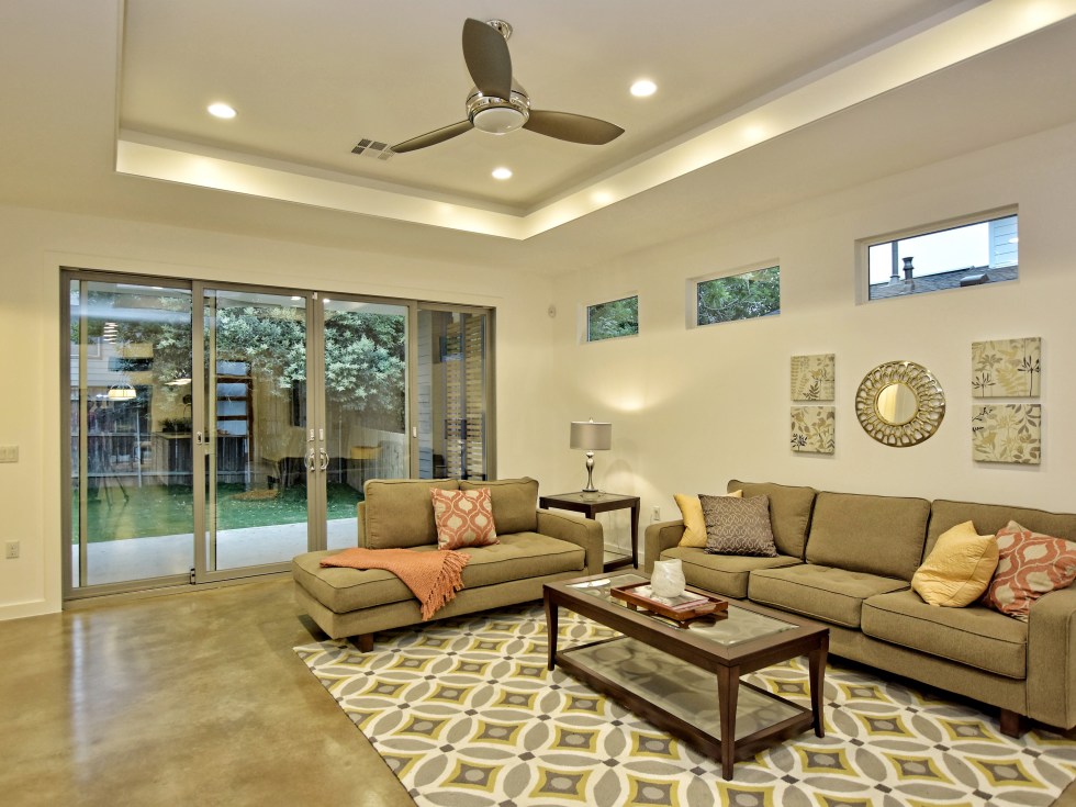 1806 Frazier Austin house for sale living room