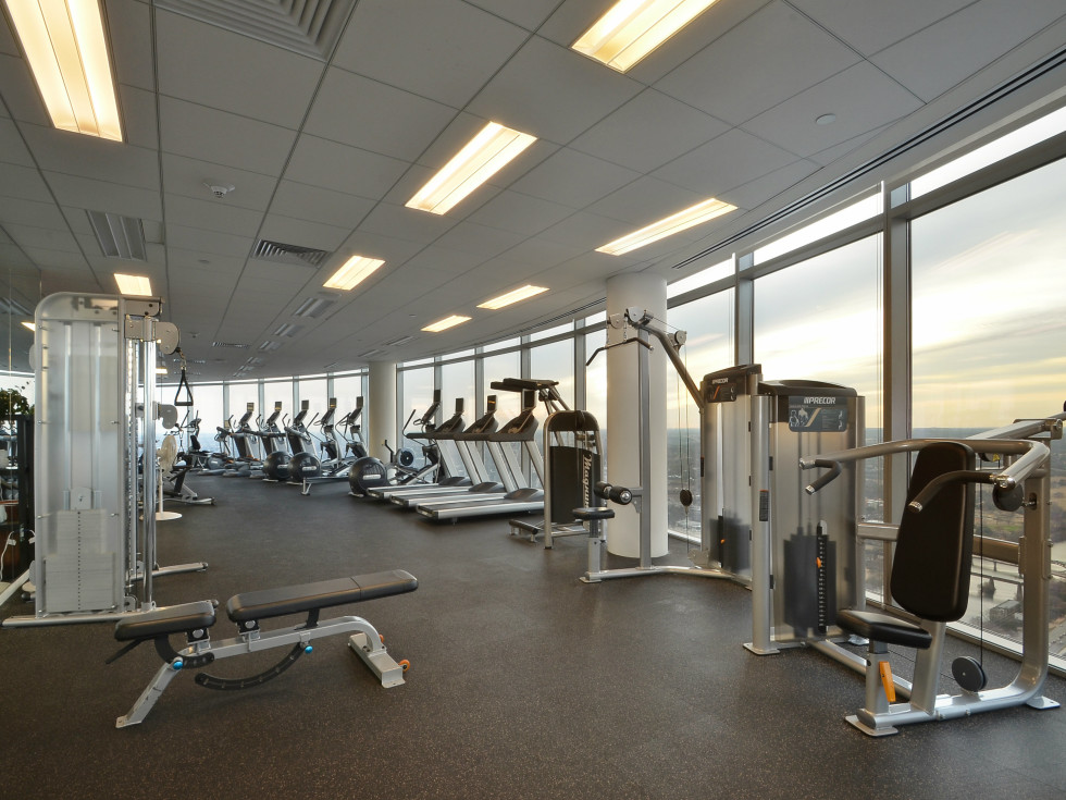 Austonian 33FF fitness center