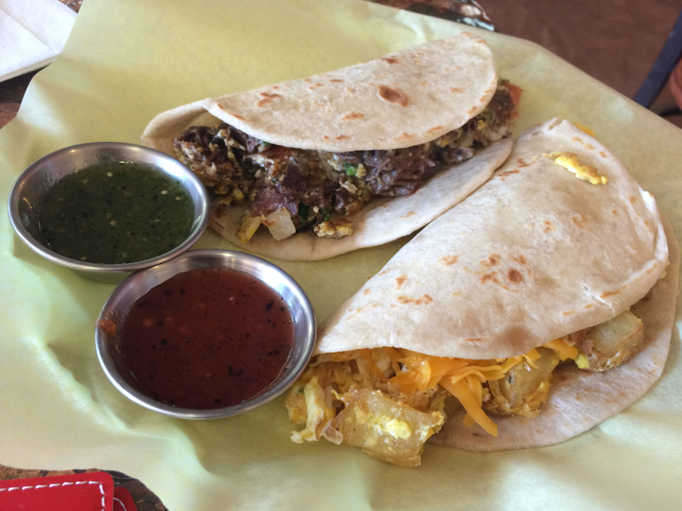 Chela's Tacos