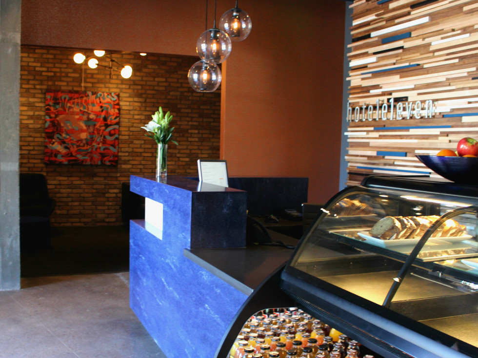 Hotel Eleven 11th Street Austin 2016 lobby front desk