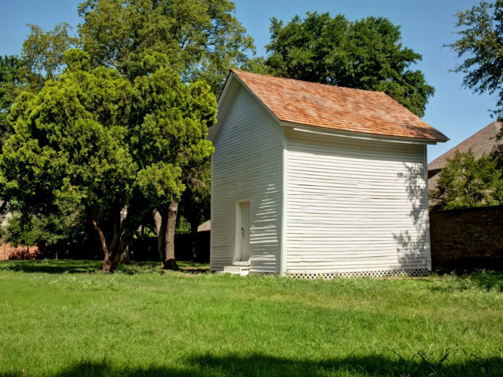 Caruth Homeplace Curing Shed