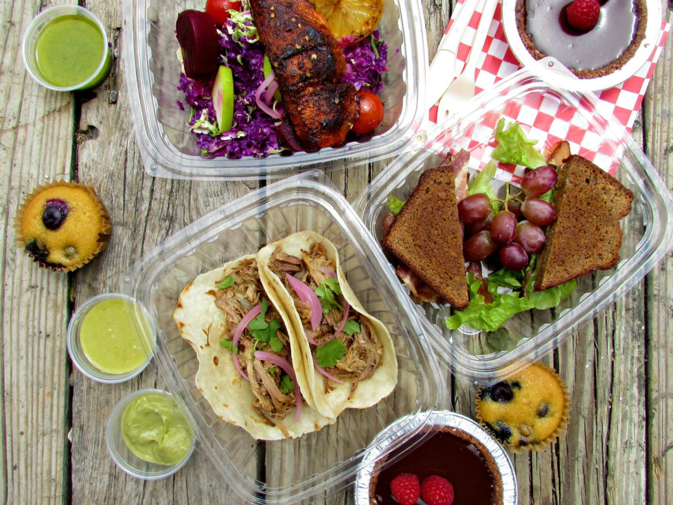 Picnik Austin food trailer paleo gluten free meals