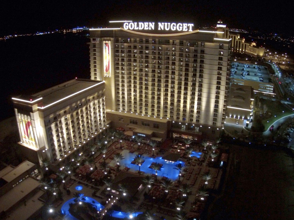 Billionaire hits jackpot in Lake Charles, expands Golden Nugget Hotel