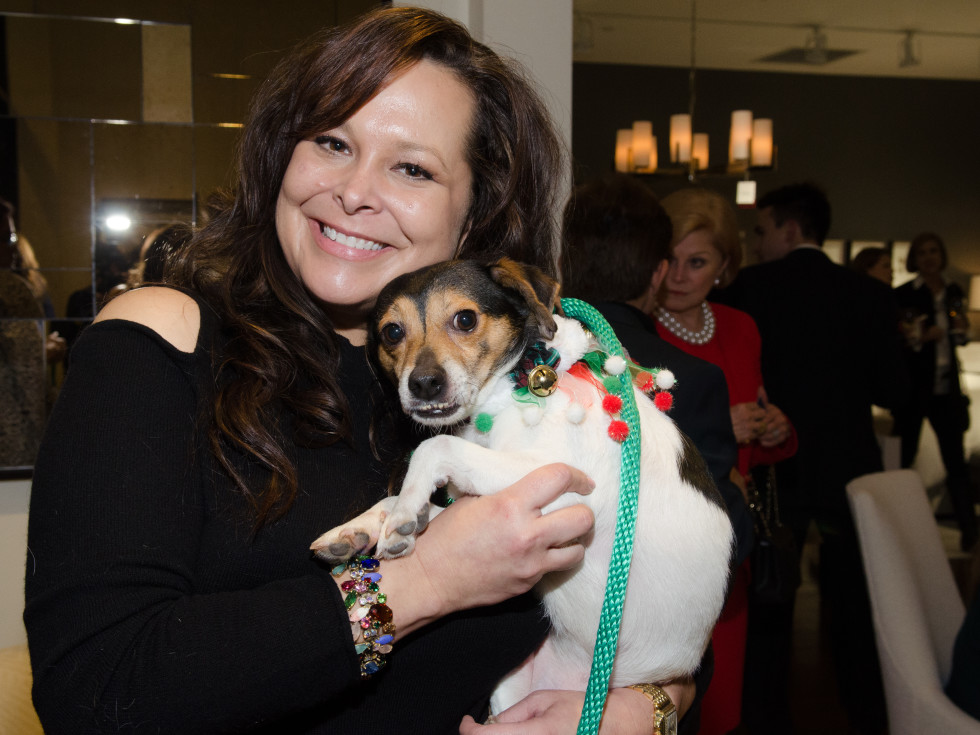 News, PetSet Gifting, Dec. 2015 Angela Madeksho